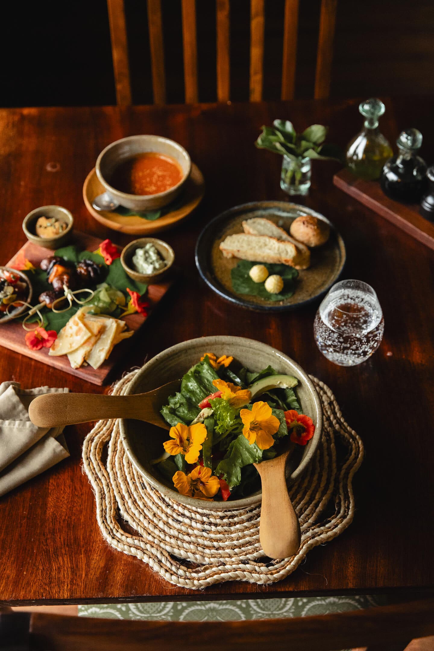 Sabinyo Wilderness gallery image 8