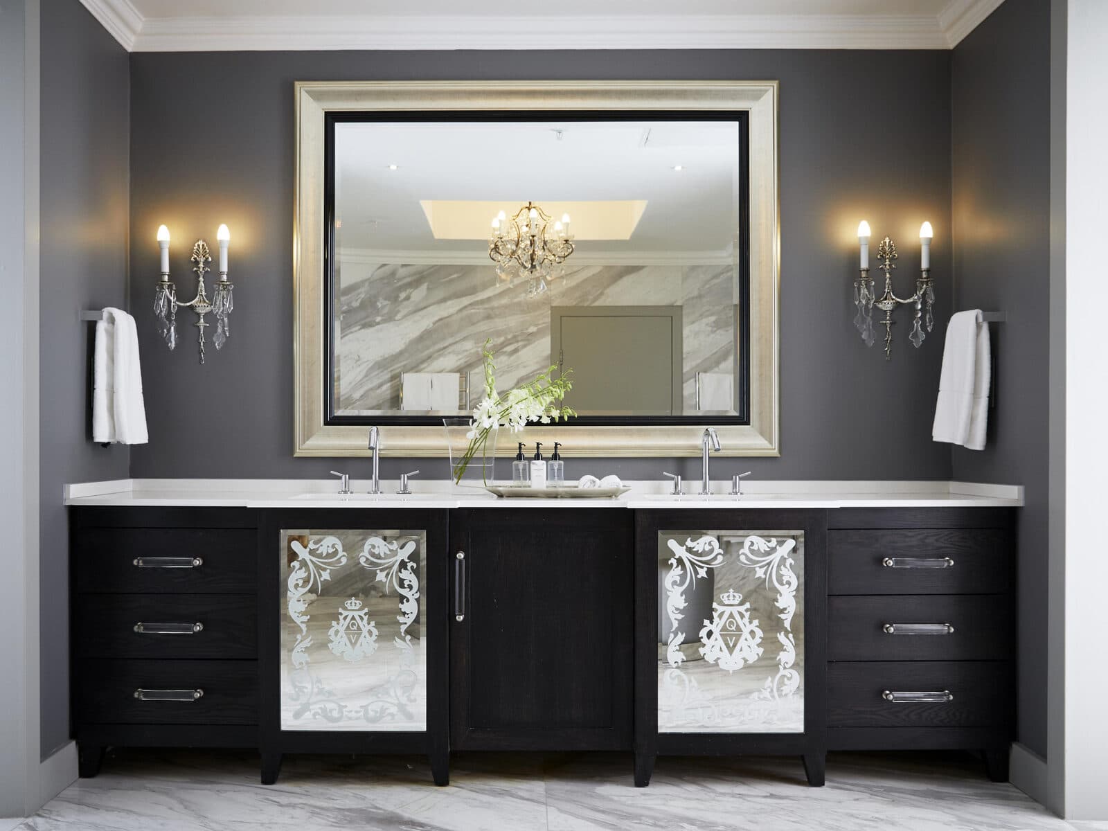 Queen Victoria Hotel gallery image 8