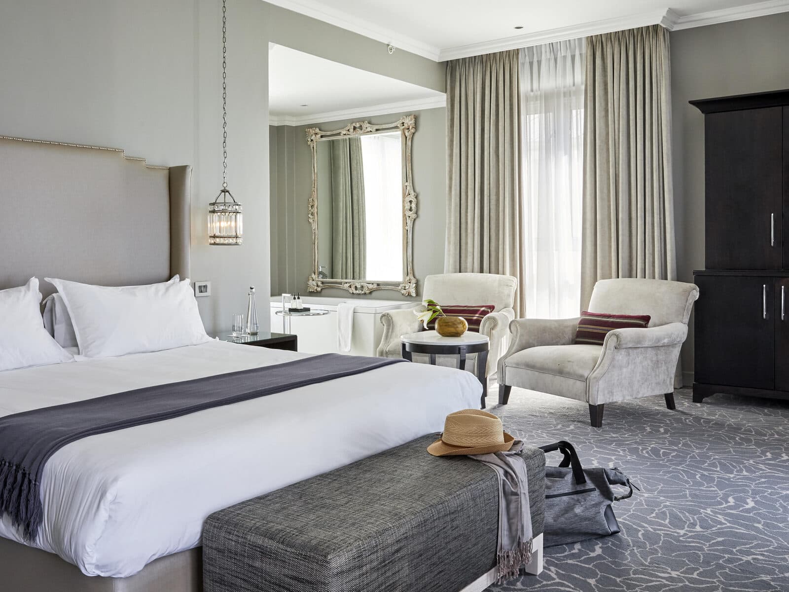 Queen Victoria Hotel gallery image 9