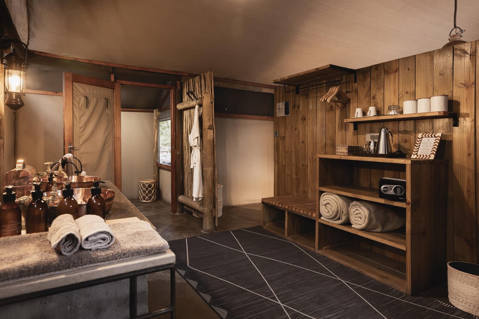 Little Makalolo Camp gallery image 5