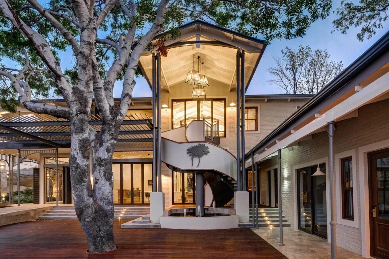 Palm River Hotel gallery image 4