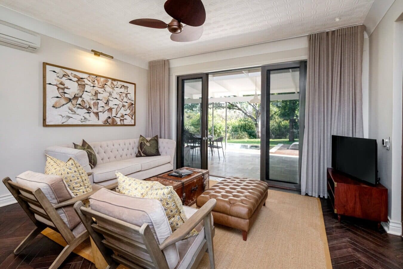 Palm River Hotel gallery image 10